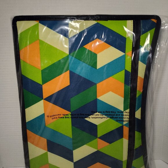 Lusso Gear Kids Car Seat Travel Tray Dry Erase Board Tablet Lap Desk Cup Holder - Picture 4 of 4